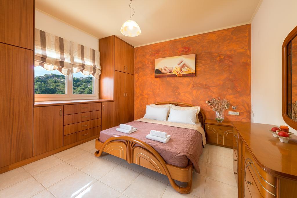 Natura House Ialysos  Bagian luar foto